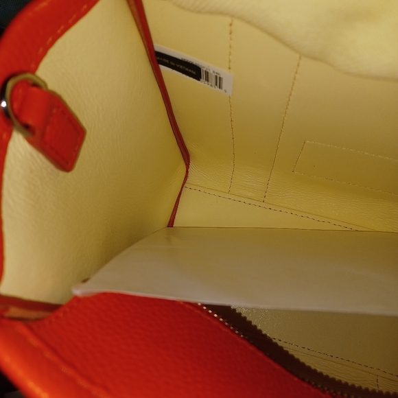 Marc jacobs small purse - Picture 3 of 4